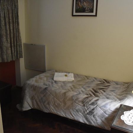 サンサルバドールデフフイDepartamento Balcarce Jujuy 4Bアパートメント エクステリア 写真