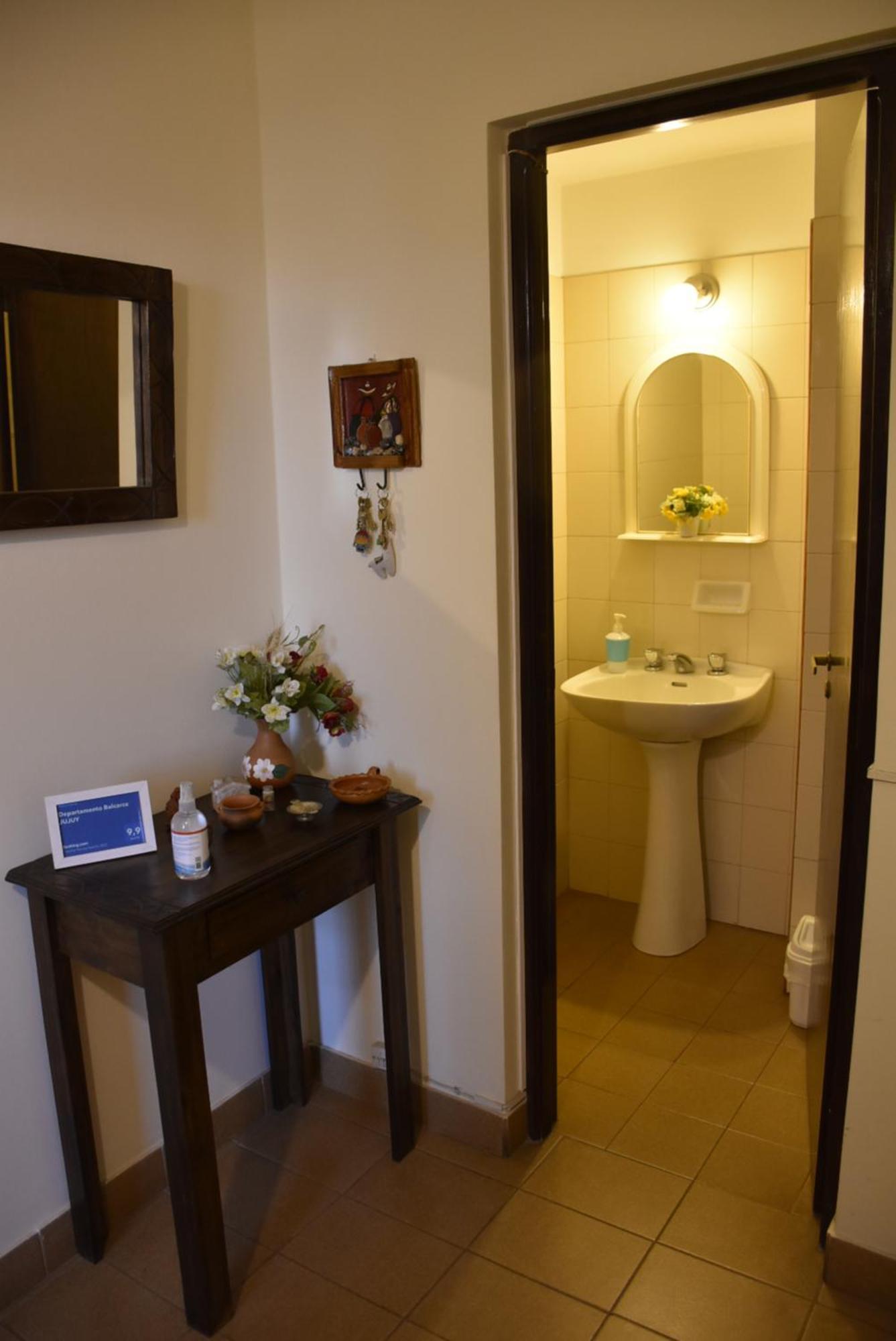 サンサルバドールデフフイDepartamento Balcarce Jujuy 4Bアパートメント エクステリア 写真